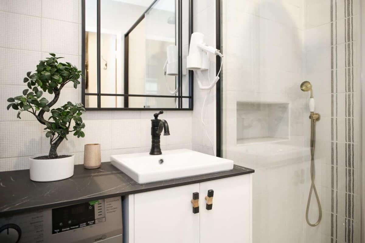 Magnifique Appartement Familial Grand Boulevard-4P - Flat-Guest París Exterior foto